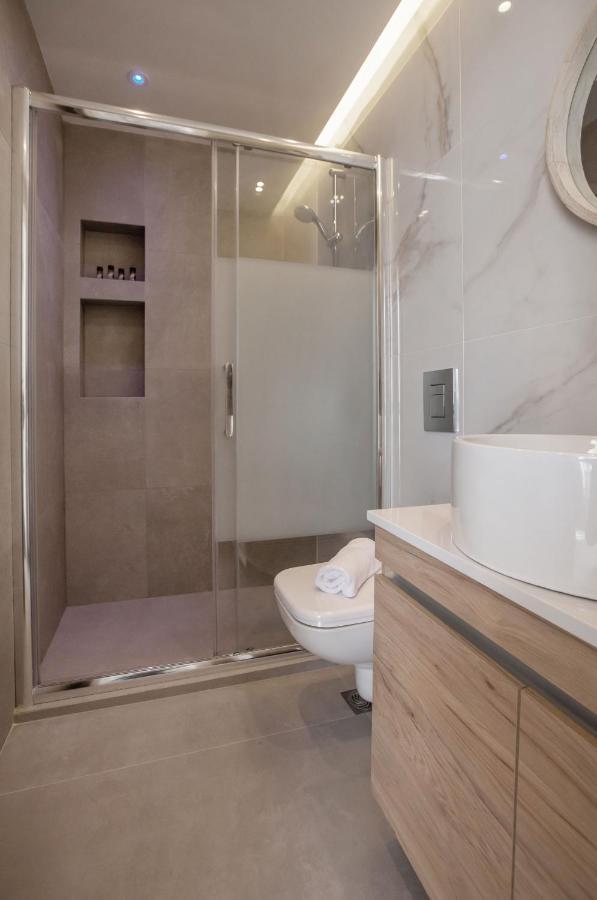 Iconic Athens Suites Екстериор снимка